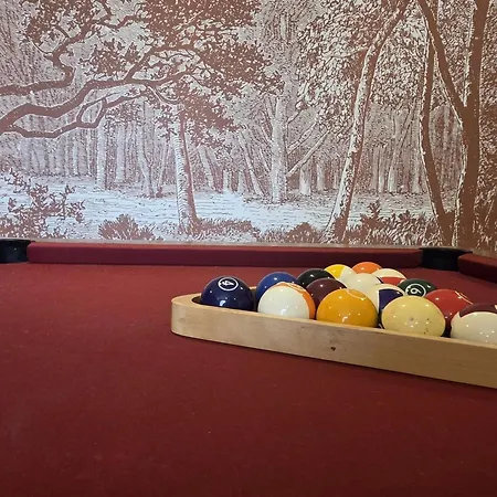 De Groupe Jusqu'à 36 Pers., Jardin Et Wifi - Fr-1-489-603 * Louchy-Montfand