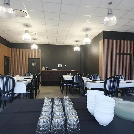 Nyaraló De Groupe Jusqu'a 36 Pers., Jardin Et Wifi - Fr-1-489-603