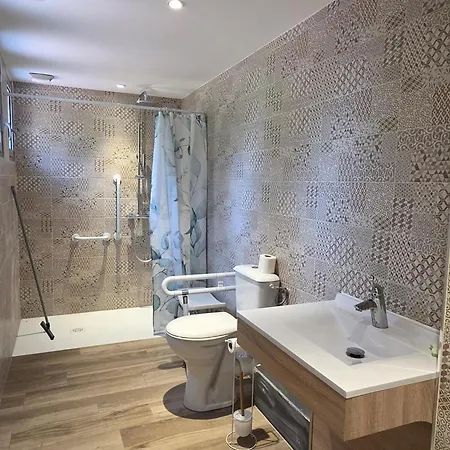 De Groupe Jusqu'a 36 Pers., Jardin Et Wifi - Fr-1-489-603 *