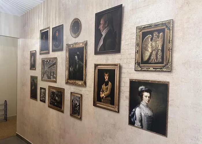 De Groupe Jusqu'a 36 Pers., Jardin Et Wifi - Fr-1-489-603 * Louchy-Montfand